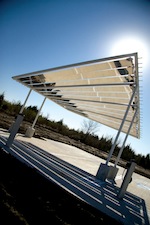 Pvilion’s Solar Sail charging station for electric cars, installed near Austin, Texas, typically generates more than 8 kilowatt hours of renewable energy each day. Photo: Pvilion