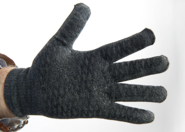 Diamondown glove