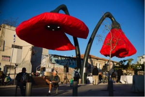 The “flowers” automatically respond to people walking under them by inflating and offering shade.